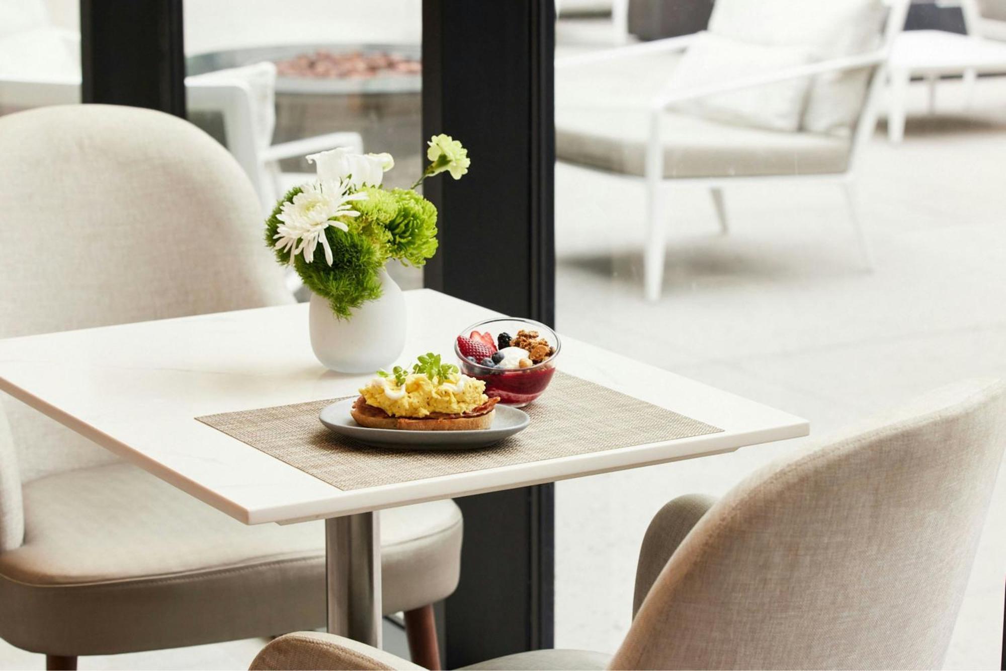 Ac Hotel By Marriott Dallas By The Galleria Екстер'єр фото