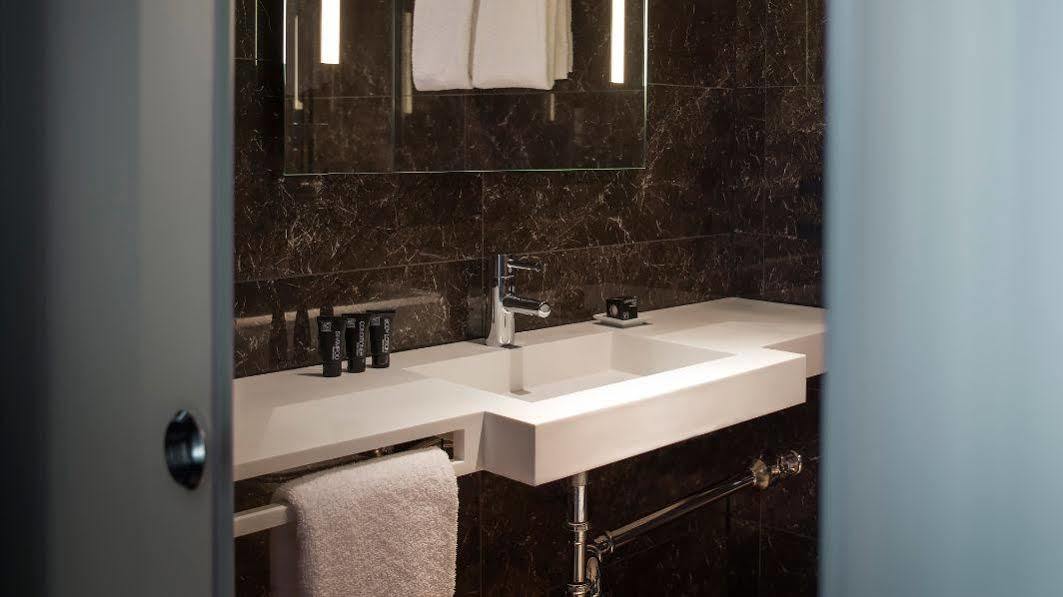 Ac Hotel By Marriott Dallas By The Galleria Екстер'єр фото